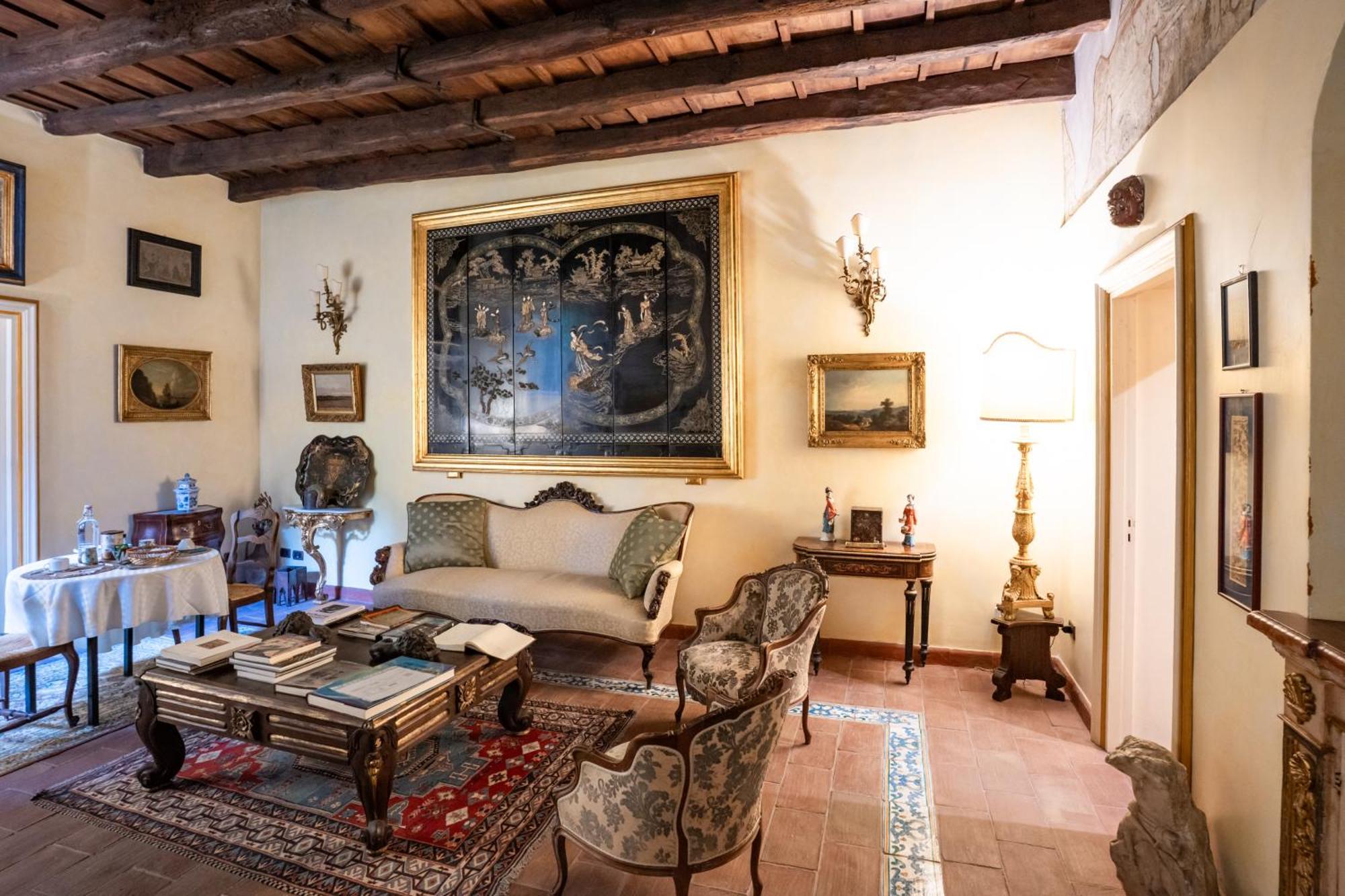 Principe Di Castelnuovo Historical Suites — Foto 3